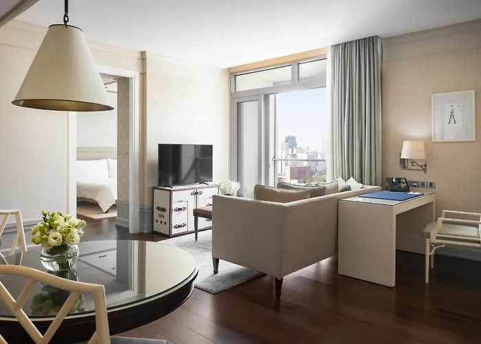 Oriental Hotell 5*